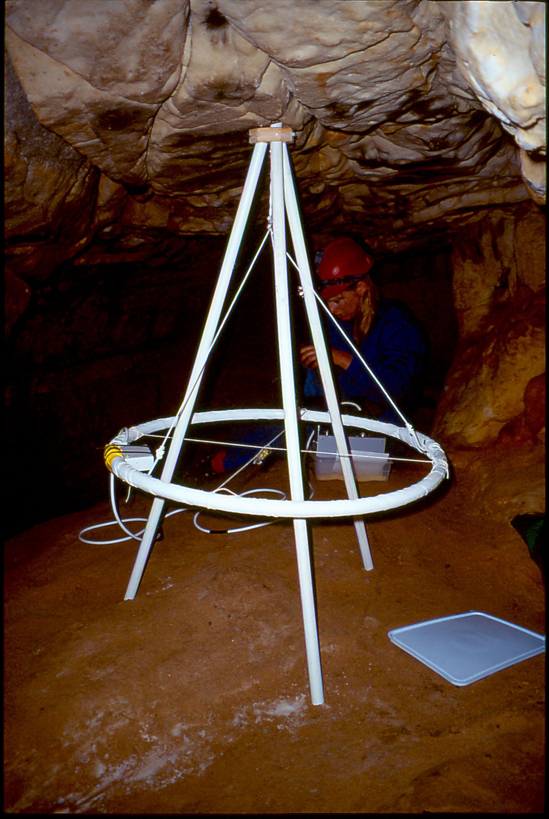 beacon used for radio location Oread Halls 24 January 1999